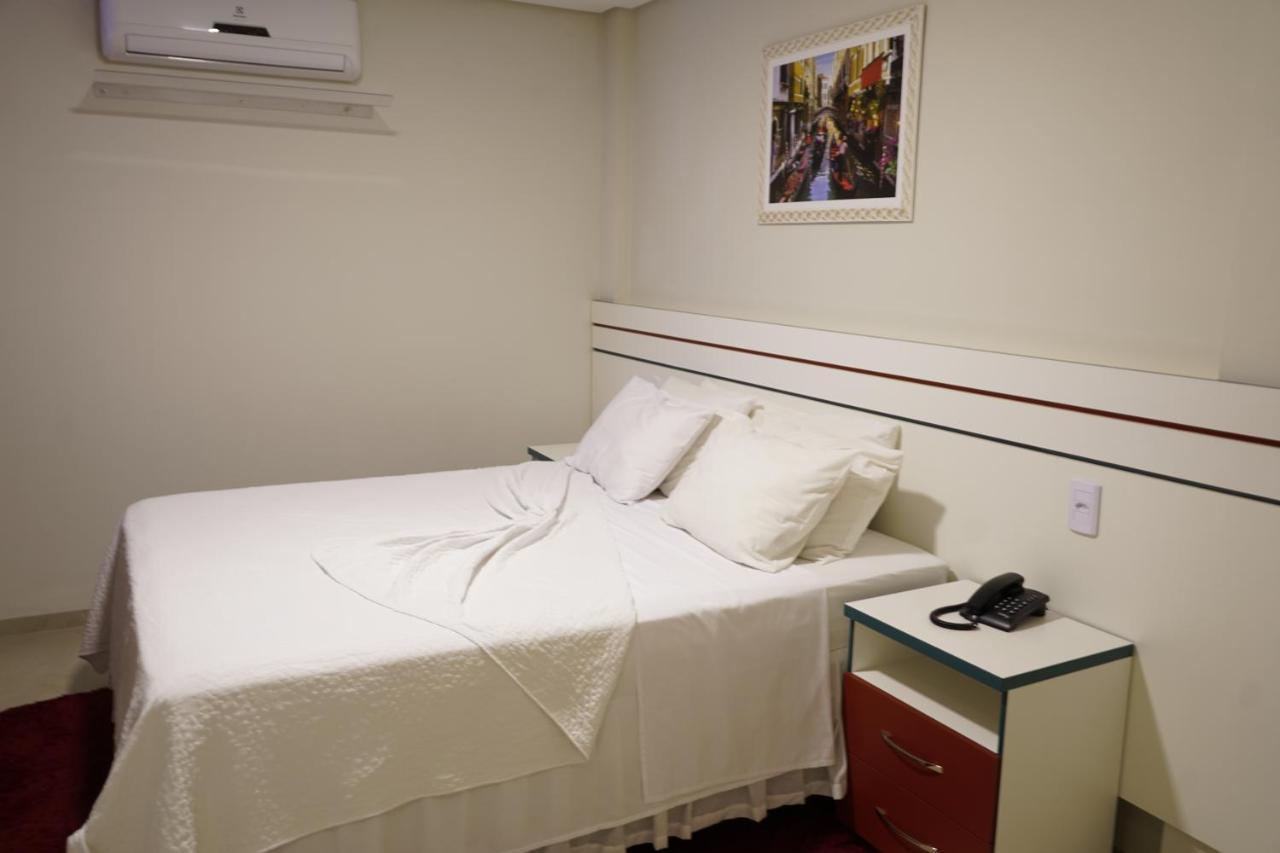 Pak Suites Hotel Luis Eduardo Magalhaes Dış mekan fotoğraf