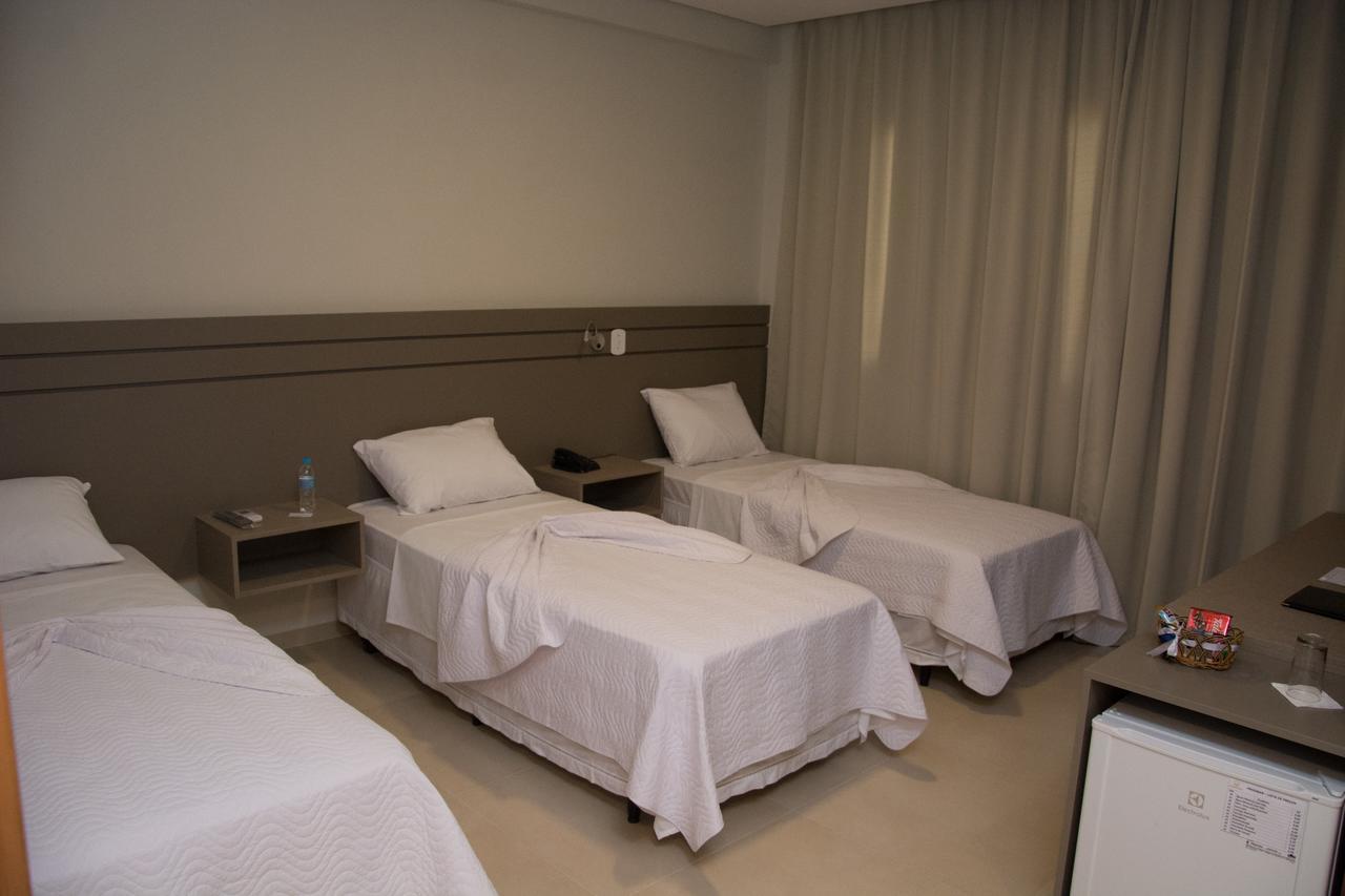 Pak Suites Hotel Luis Eduardo Magalhaes Dış mekan fotoğraf